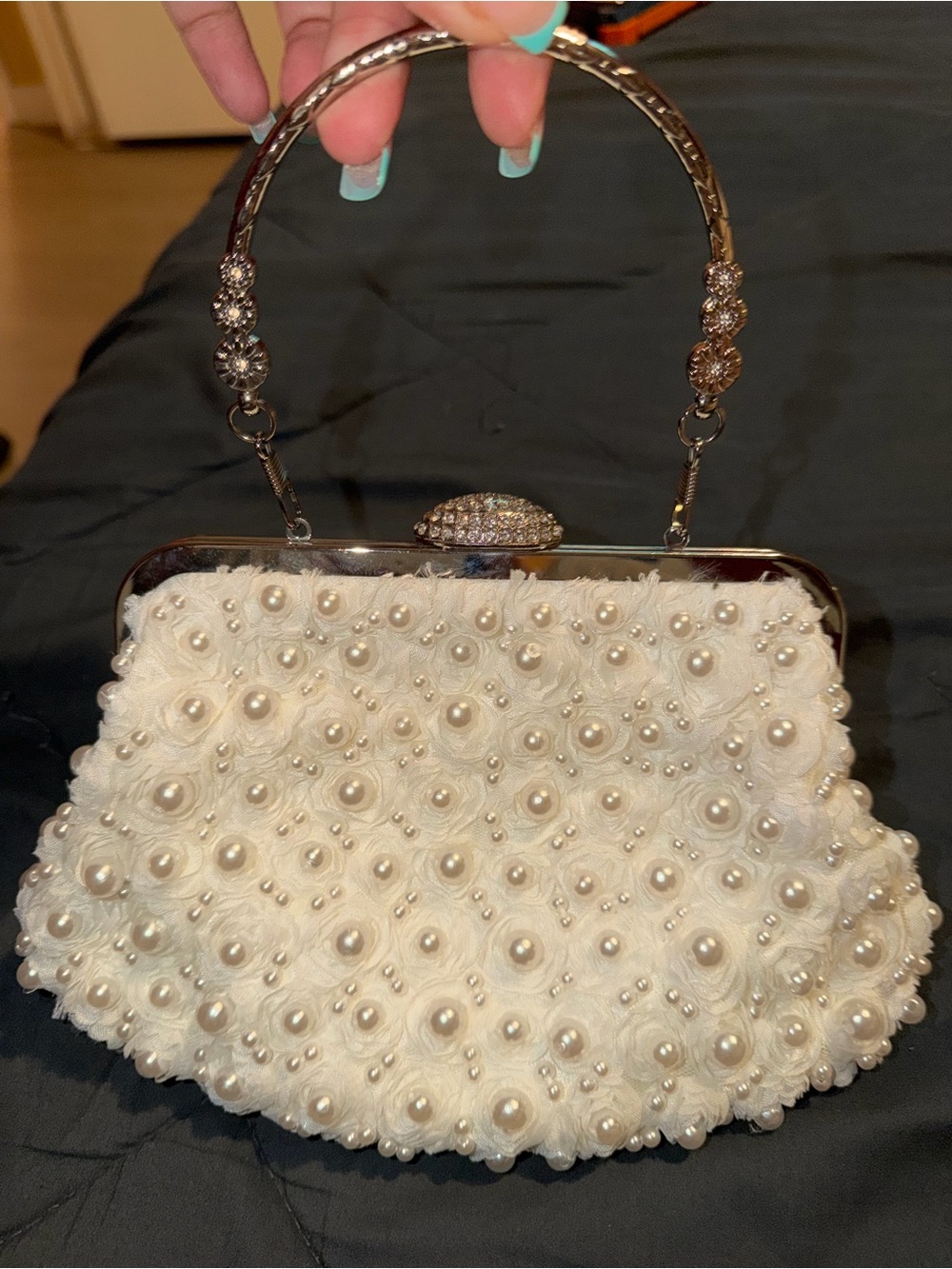 Elegant Pearl-Embellished White Evening Handbag